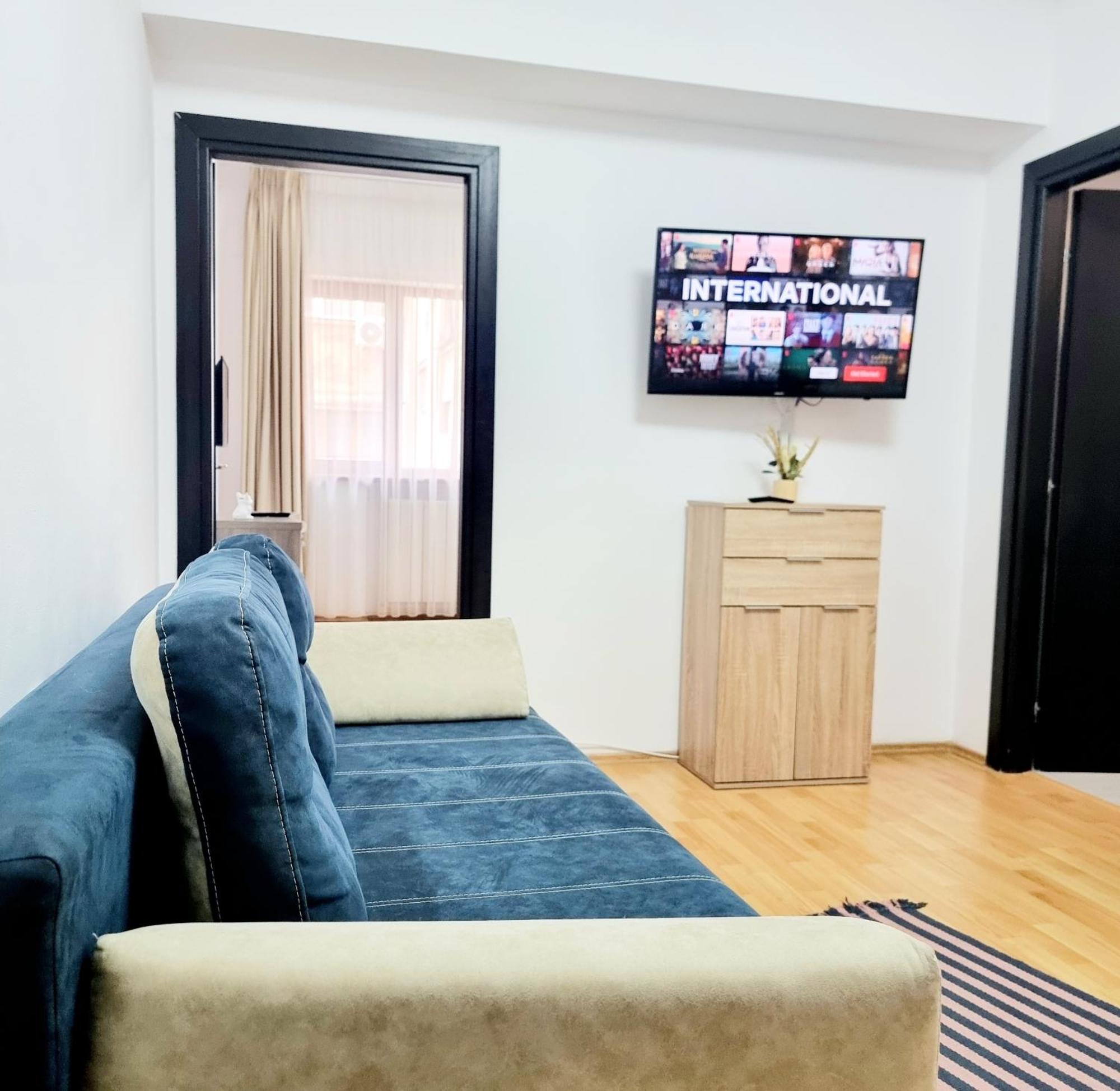 Apartament Steps2 Old Town & Metro - The Adventure Bukareszt Zewnętrze zdjęcie