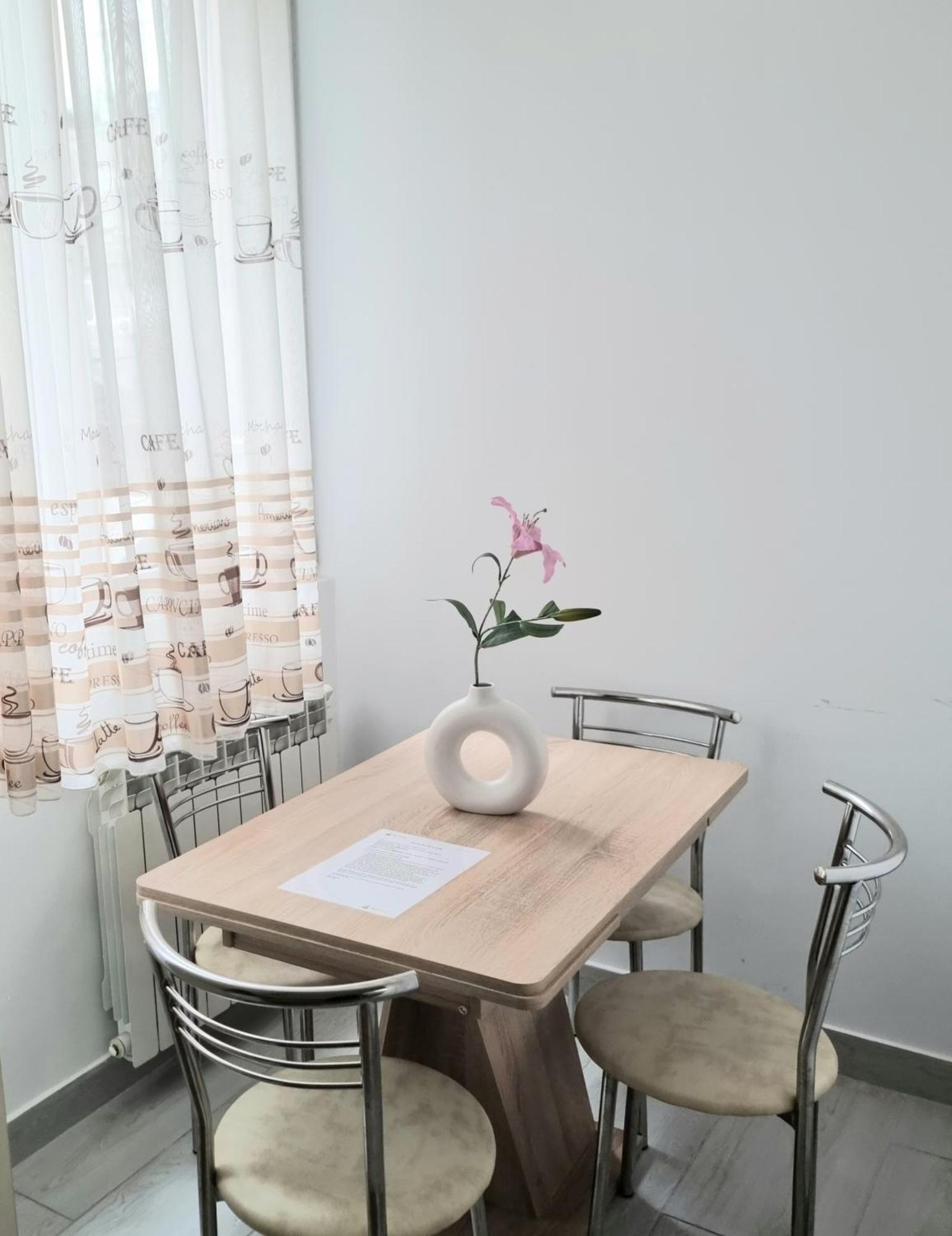 Apartament Steps2 Old Town & Metro - The Adventure Bukareszt Zewnętrze zdjęcie
