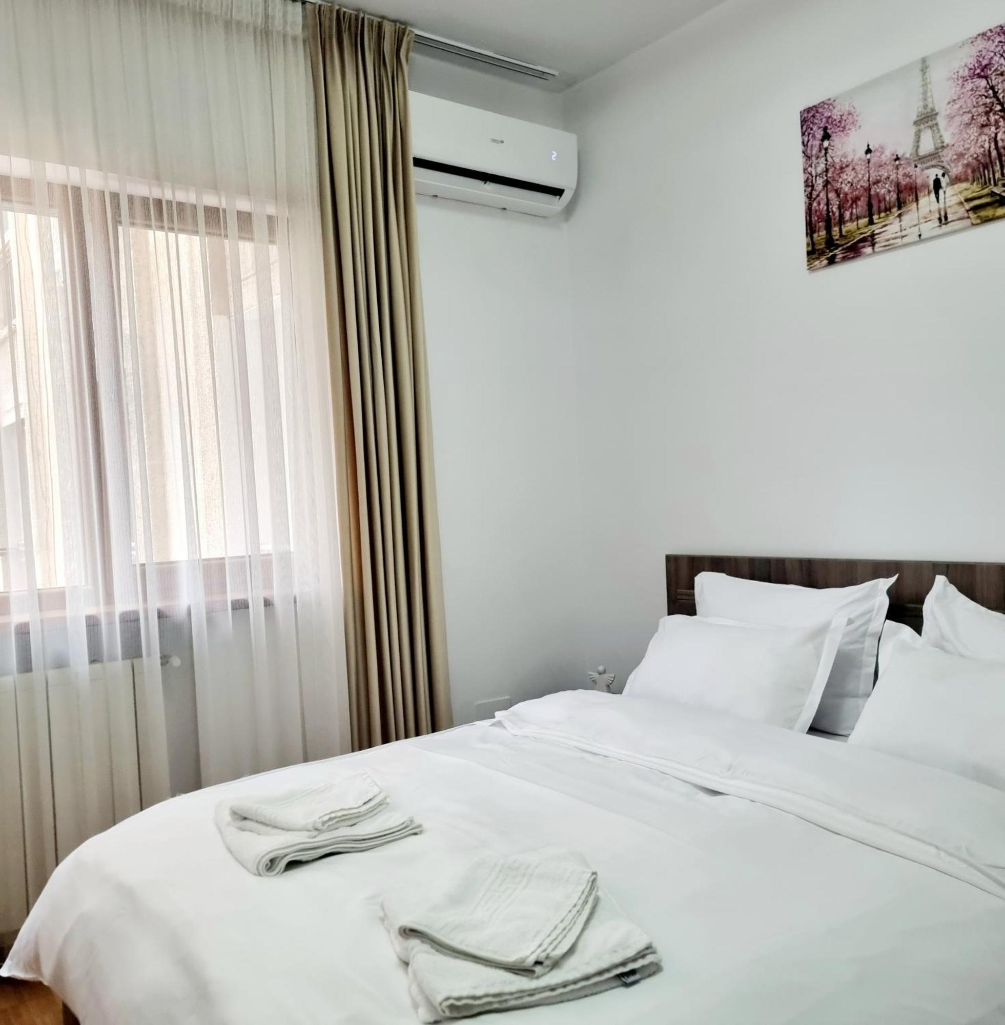 Apartament Steps2 Old Town & Metro - The Adventure Bukareszt Zewnętrze zdjęcie